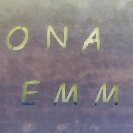 Nona Emma דירה *